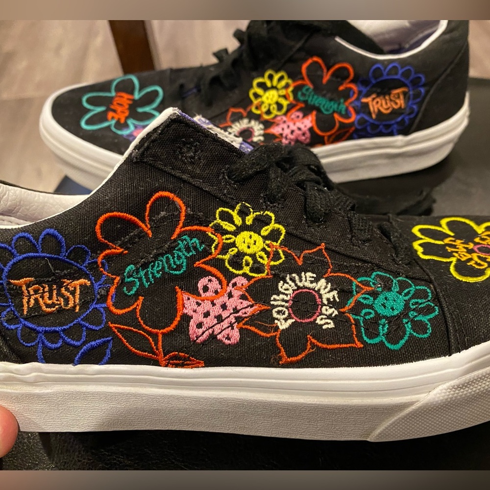 Vans Old Skool size 7 women/5.5 men, Cultivate Care collection